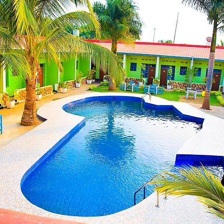 Saint Blaise Hotel Gatumba Buitenkant foto