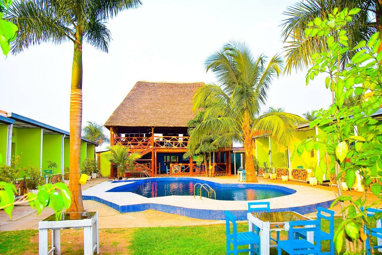 Saint Blaise Hotel Gatumba Buitenkant foto